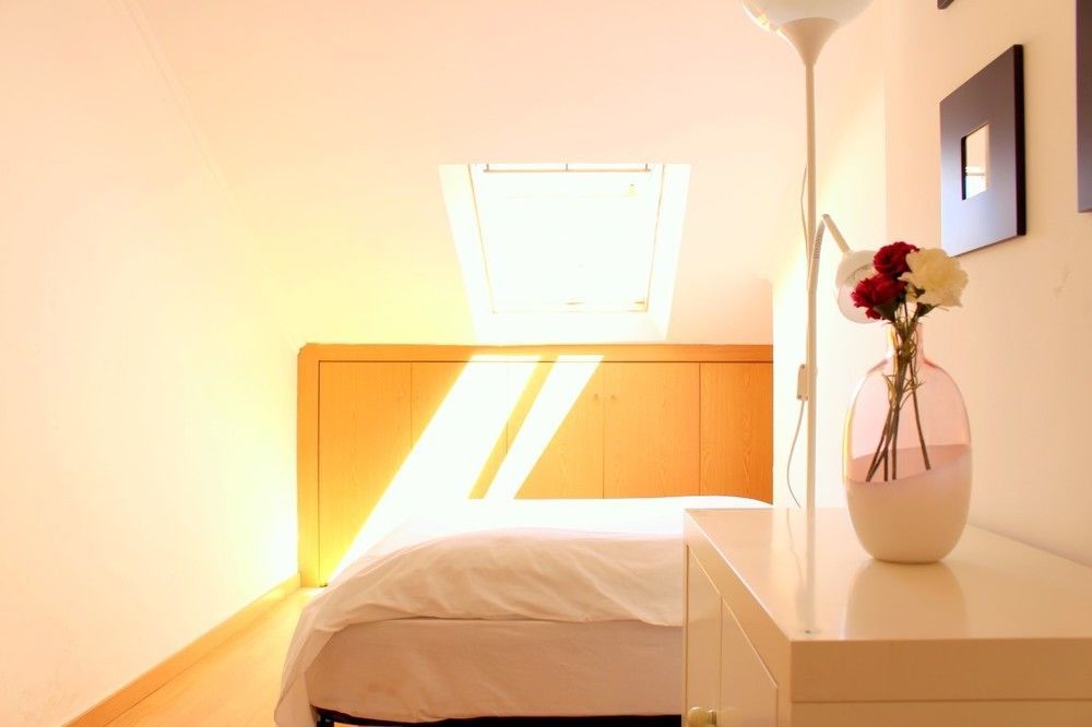 Bica Mini Hostel ลิสบอน ภายนอก รูปภาพ
