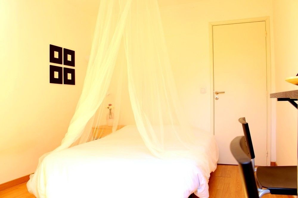 Bica Mini Hostel ลิสบอน ภายนอก รูปภาพ